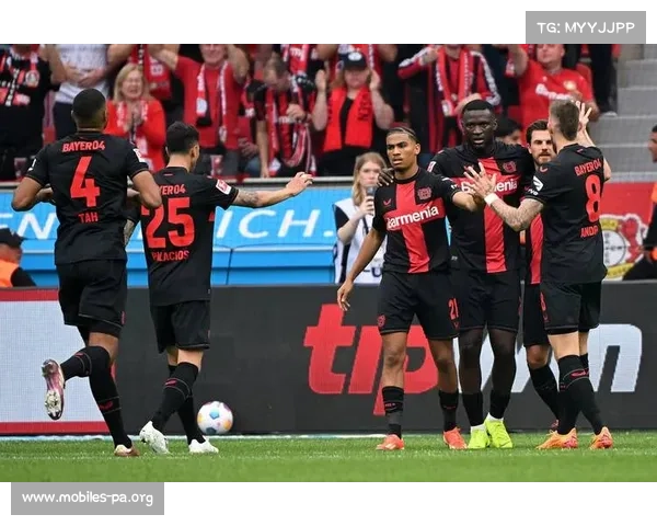 皇马战术调整获胜主帅赢得全场掌声助球队再创辉煌 皇马战术调整获胜主帅赢得全场掌声助球队再创辉煌