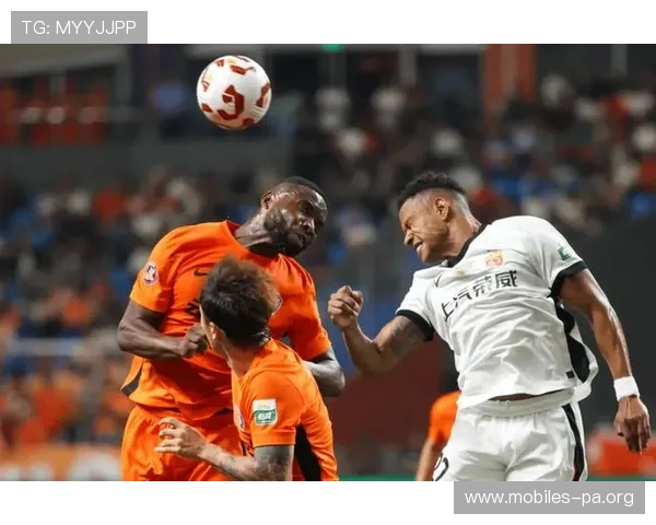 安永佳赞职业球场氛围出众并称玉昆徐宏杰赛场表现最令人难忘依旧