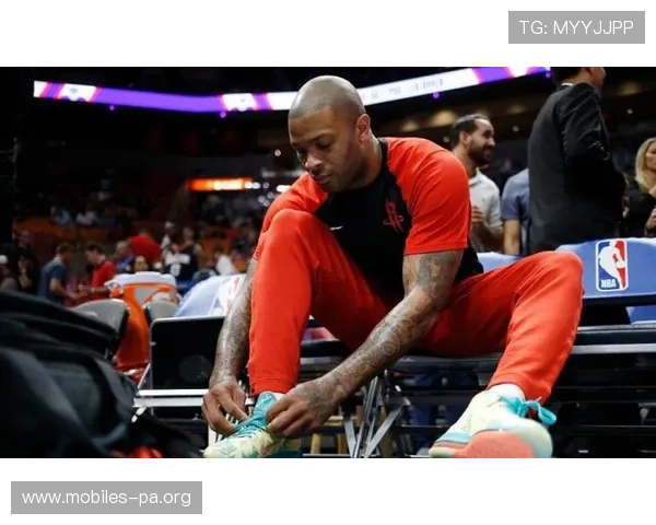 尼克斯欲与39岁老将PJ塔克签两年约加强硬度全面重塑锋线阵容 尼克斯欲与39岁老将PJ塔克签两年约加强硬度全面重塑锋线阵容